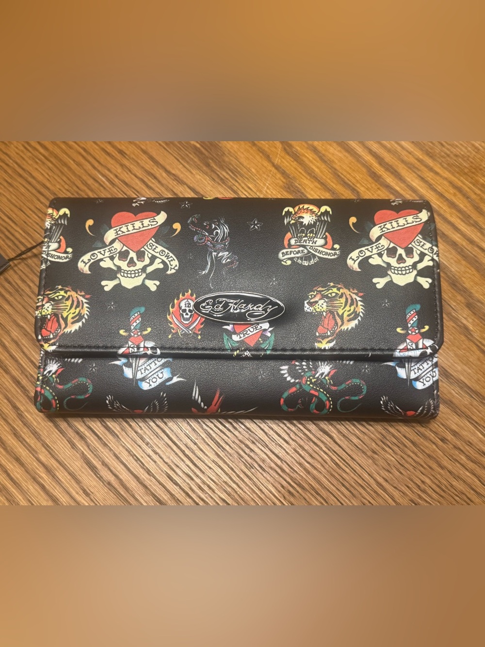 Ed Hardy Tattoo Print Wallet Skull Tiger Hearts Black Trifold Clutch NWT